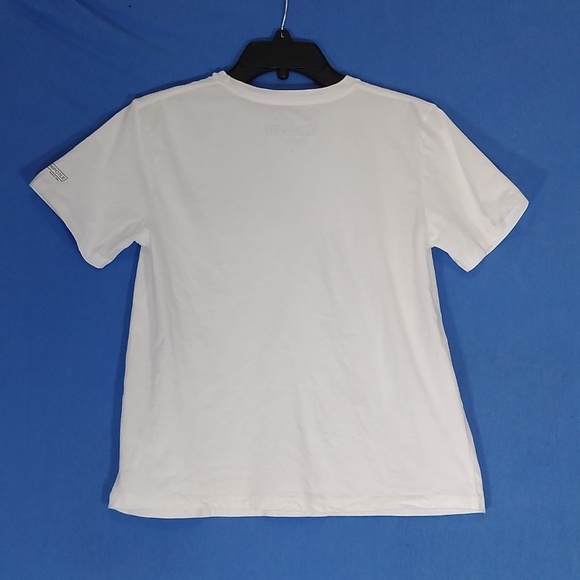 Chipotle Classic White 100% Cotton Short Sleeve Tee LIKE NEW Size L - Picture 2 of 4